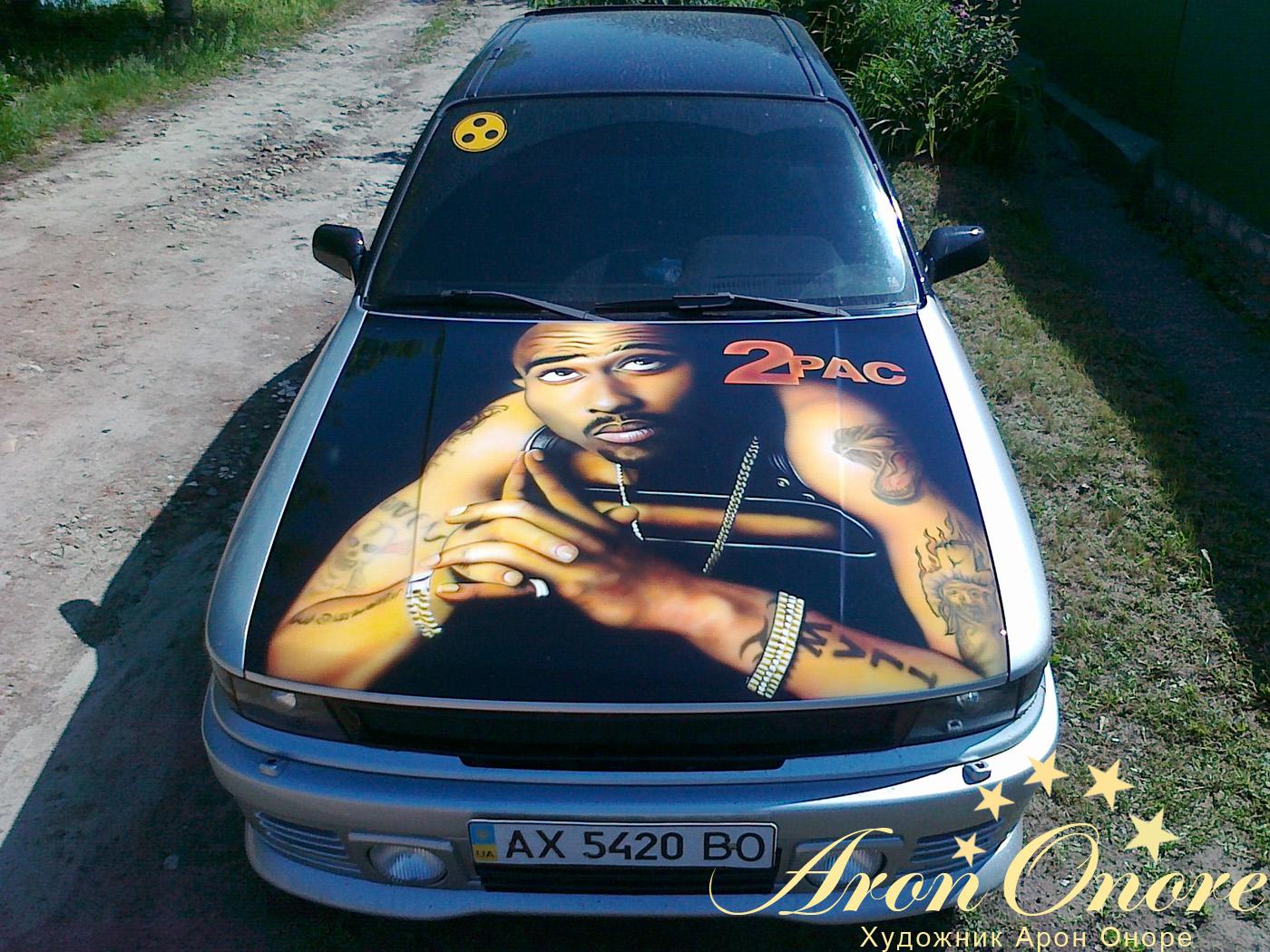 Итоговый вариант аэрографии на машине Mitsubishi – певец 2 PAC